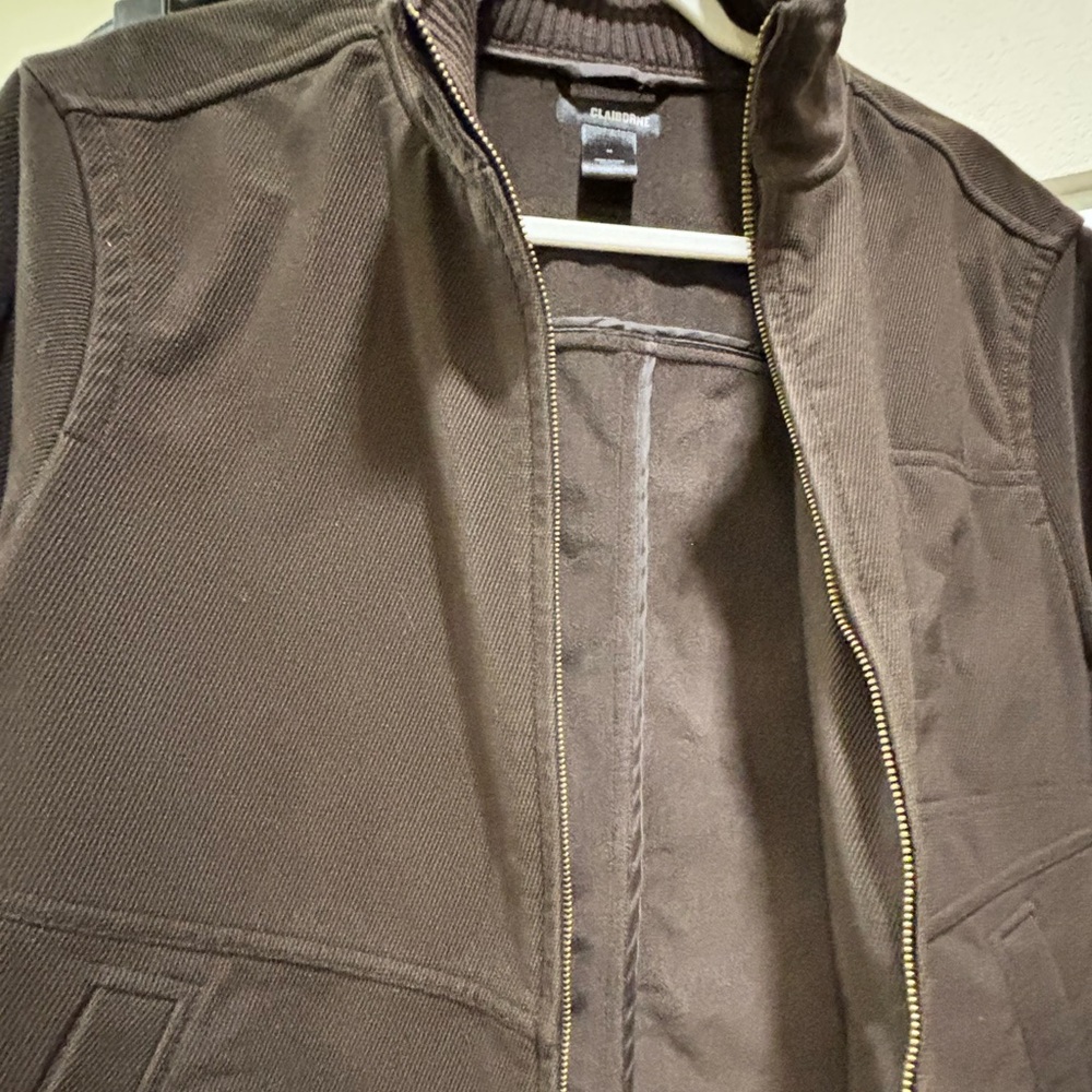 Claiborne Men's Chocolate Brown Lightweight Jacket - Picture 3 of 6